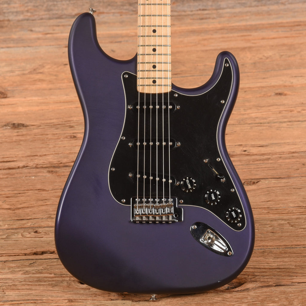 Fender Standard Stratocaster Satin Midnight Blue 2004 - MusicMarket