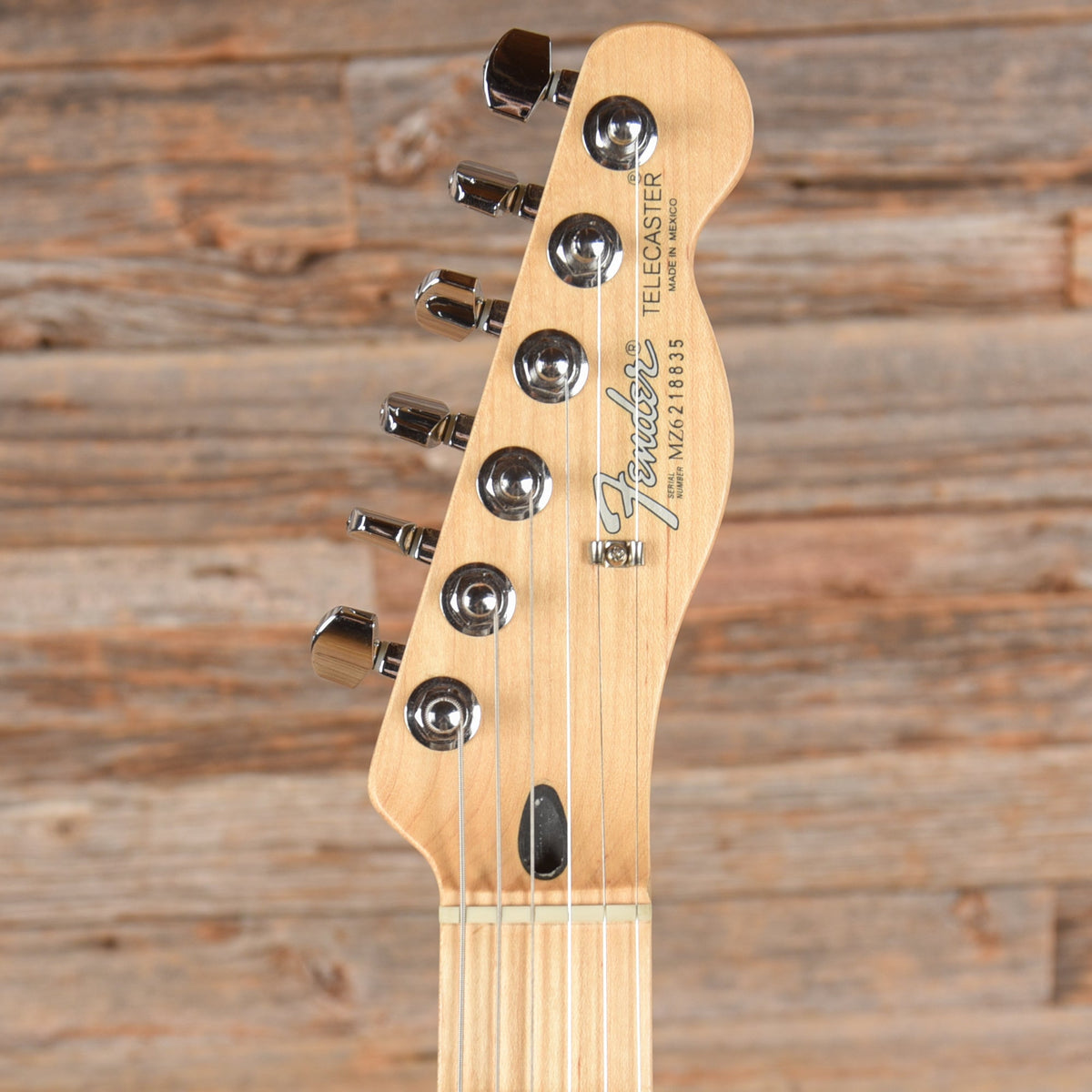 Fender Standard Telecaster Arctic White 2006 - View 6 | MusicMarket