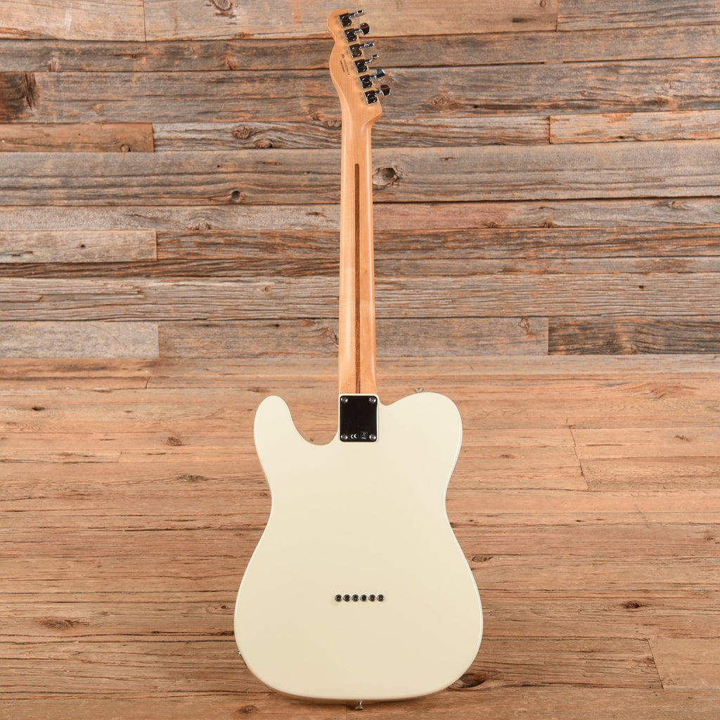 Fender Standard Telecaster White 2016 - View 5 | MusicMarket