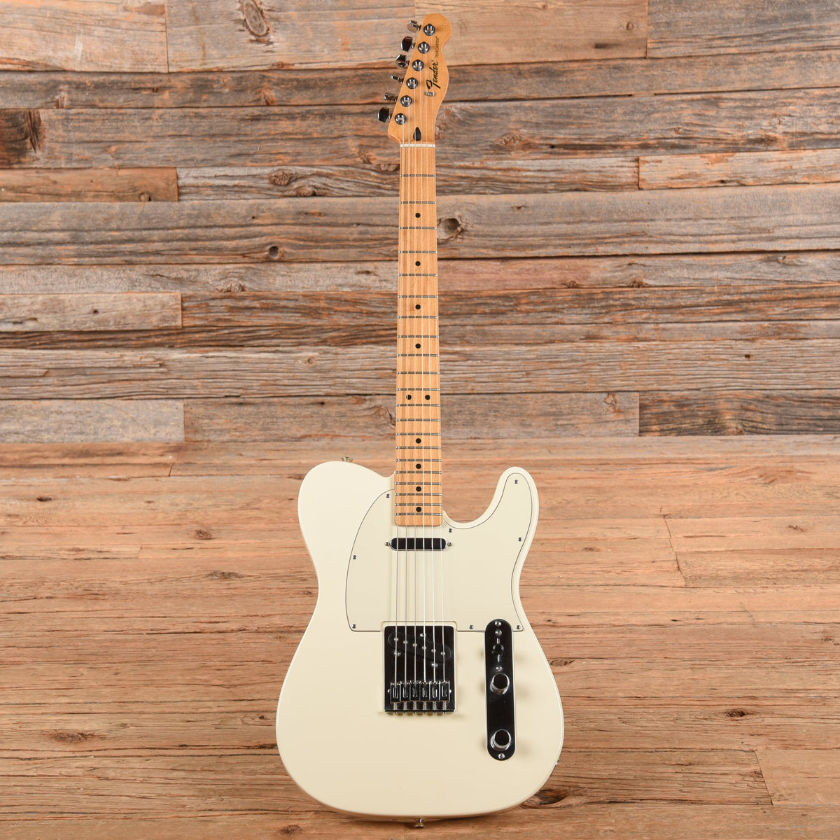 Fender Standard Telecaster White 2016 - View 4 | MusicMarket