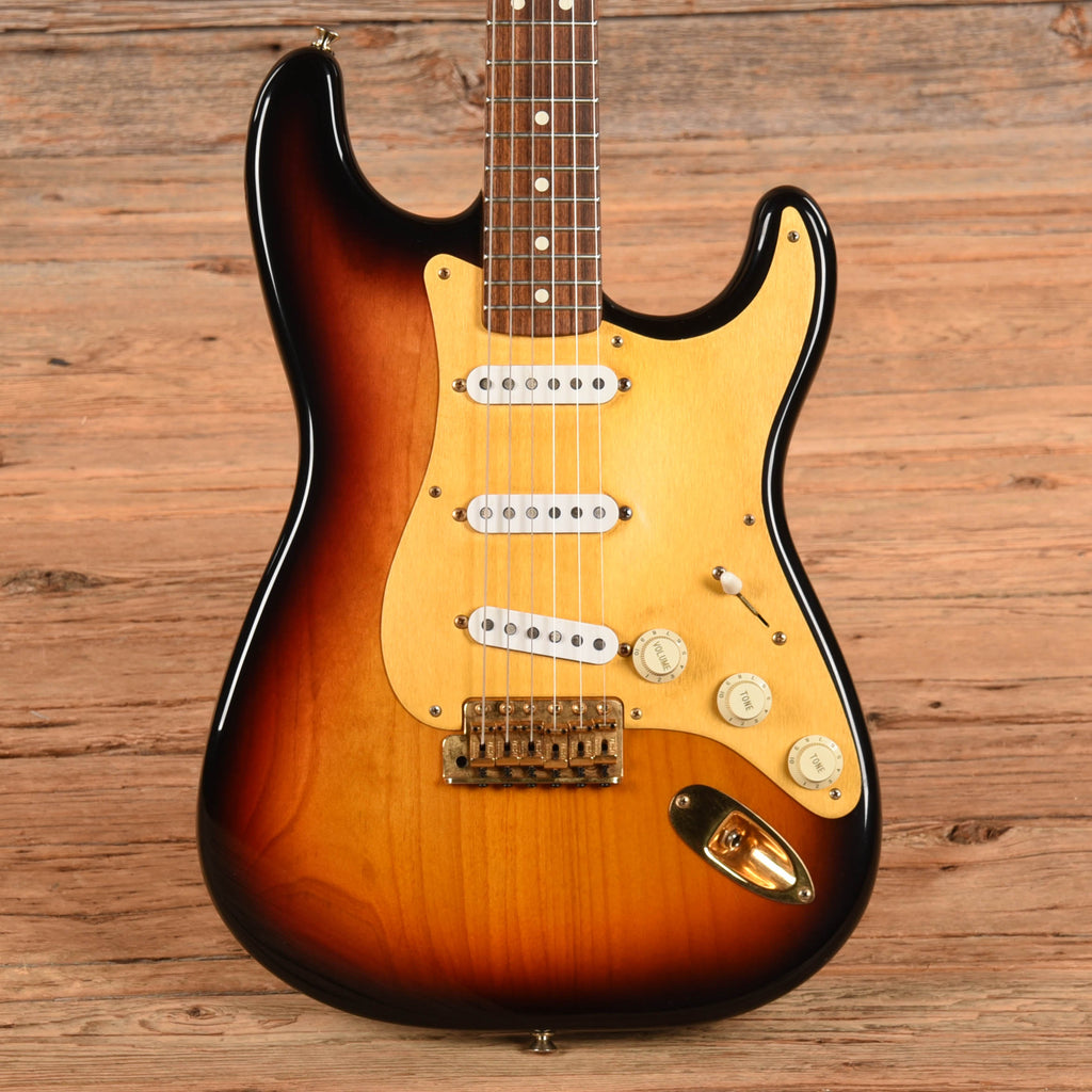 Fender Stevie Ray Vaughan Stratocaster Sunburst 1995 - MusicMarket