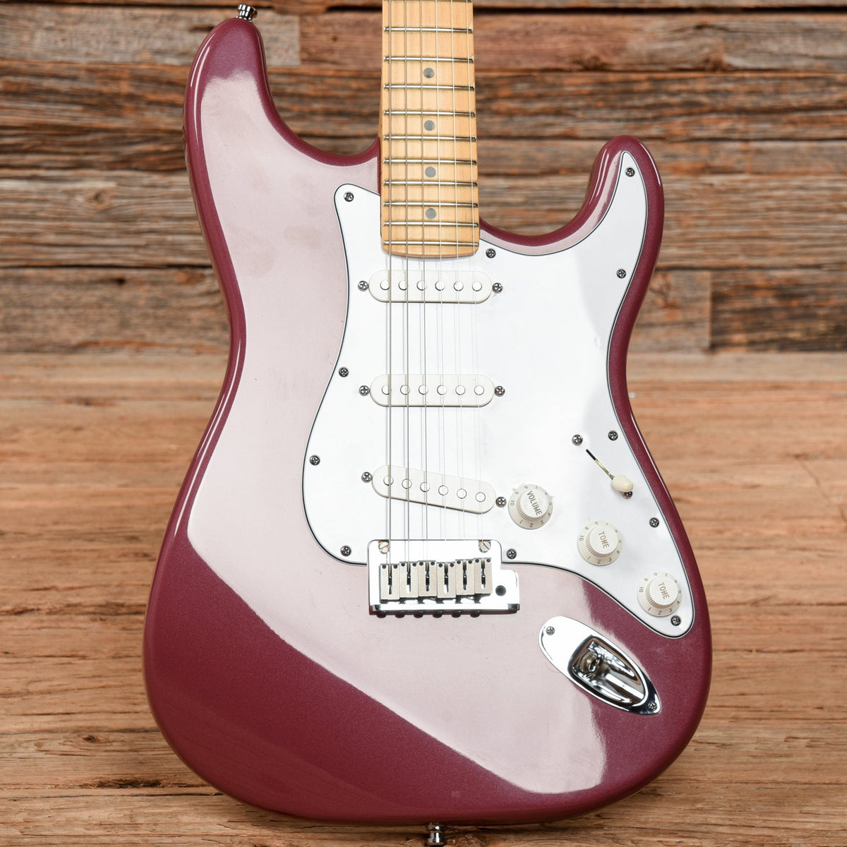 Fender Stratocaster Matching Headstock Burgundy Mist 1995 - View 8 | MusicMarket
