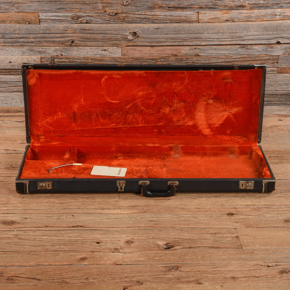Fender Stratocaster Candy Apple Red 1972 - View 9 | MusicMarket