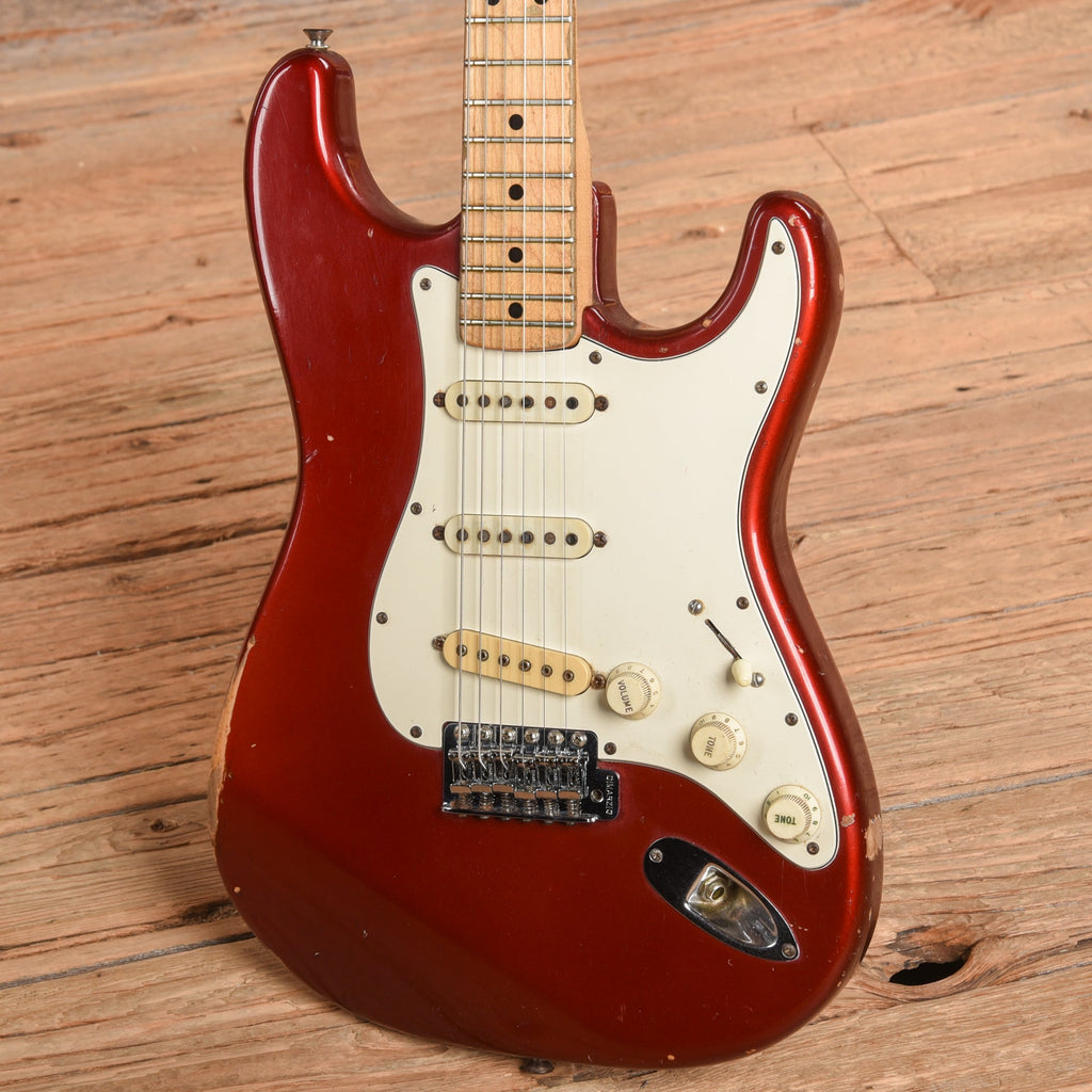 Fender Stratocaster Candy Apple Red 1972 - View 2 | MusicMarket