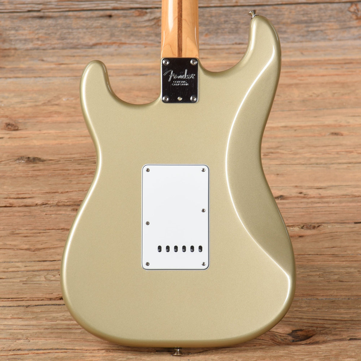 Fender Stratocaster Champagne 1998 - View 3 | MusicMarket
