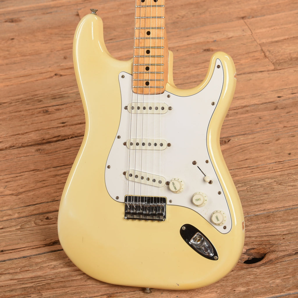 Fender Stratocaster Olympic White 1976 - View 2 | MusicMarket