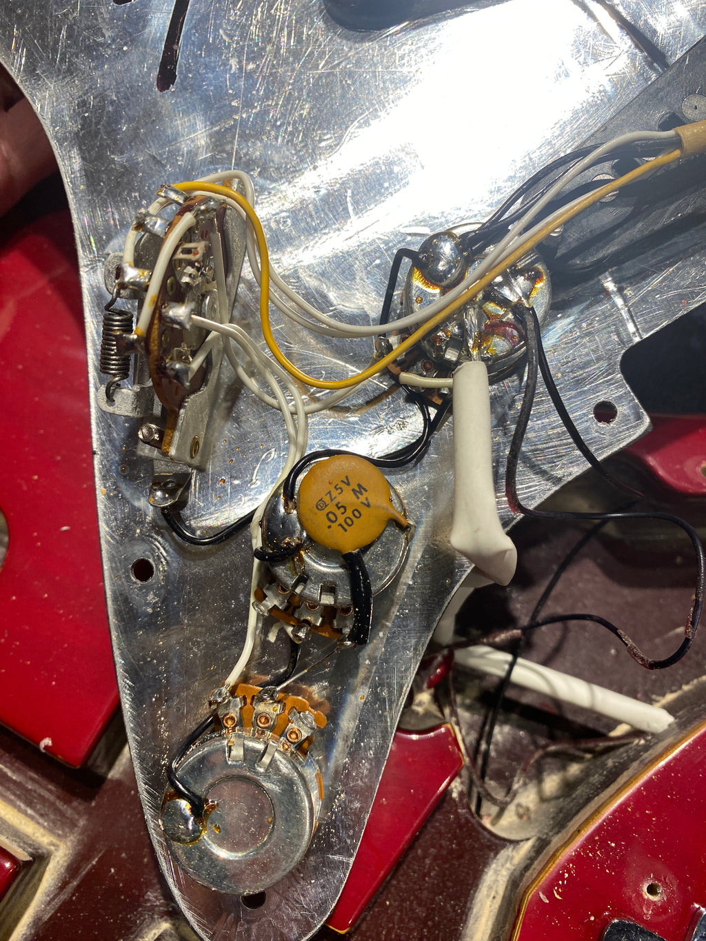 Fender Stratocaster Red 1982 - View 13 | MusicMarket
