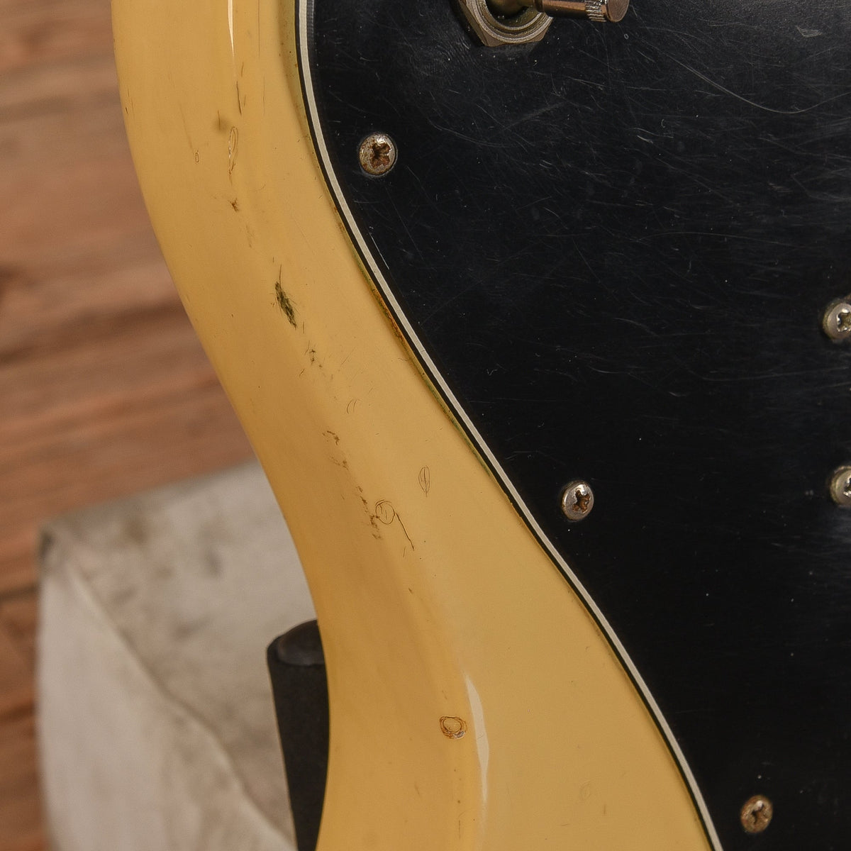 Fender Telecaster Custom Olympic White 1976 - View 11 | MusicMarket