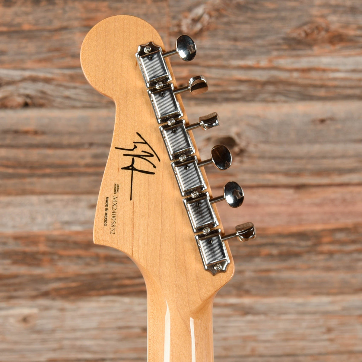 Fender Troy Van Leeuwen Jazzmaster Oxblood 2024 - View 7 | MusicMarket