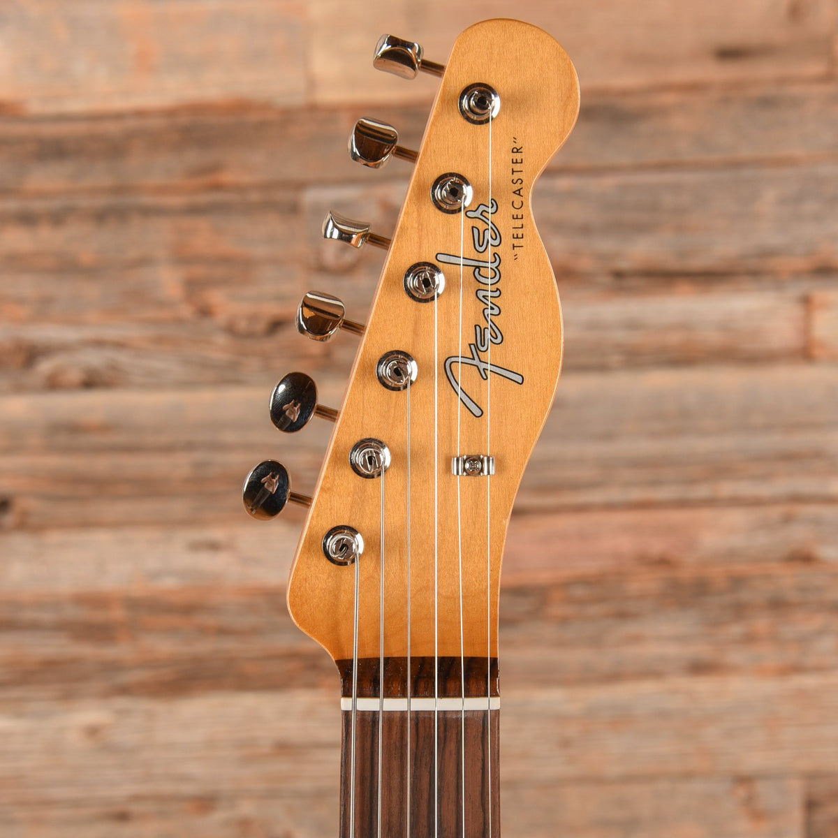 Fender Vintera II 60s Telecaster Fiesta Red - View 6 | MusicMarket