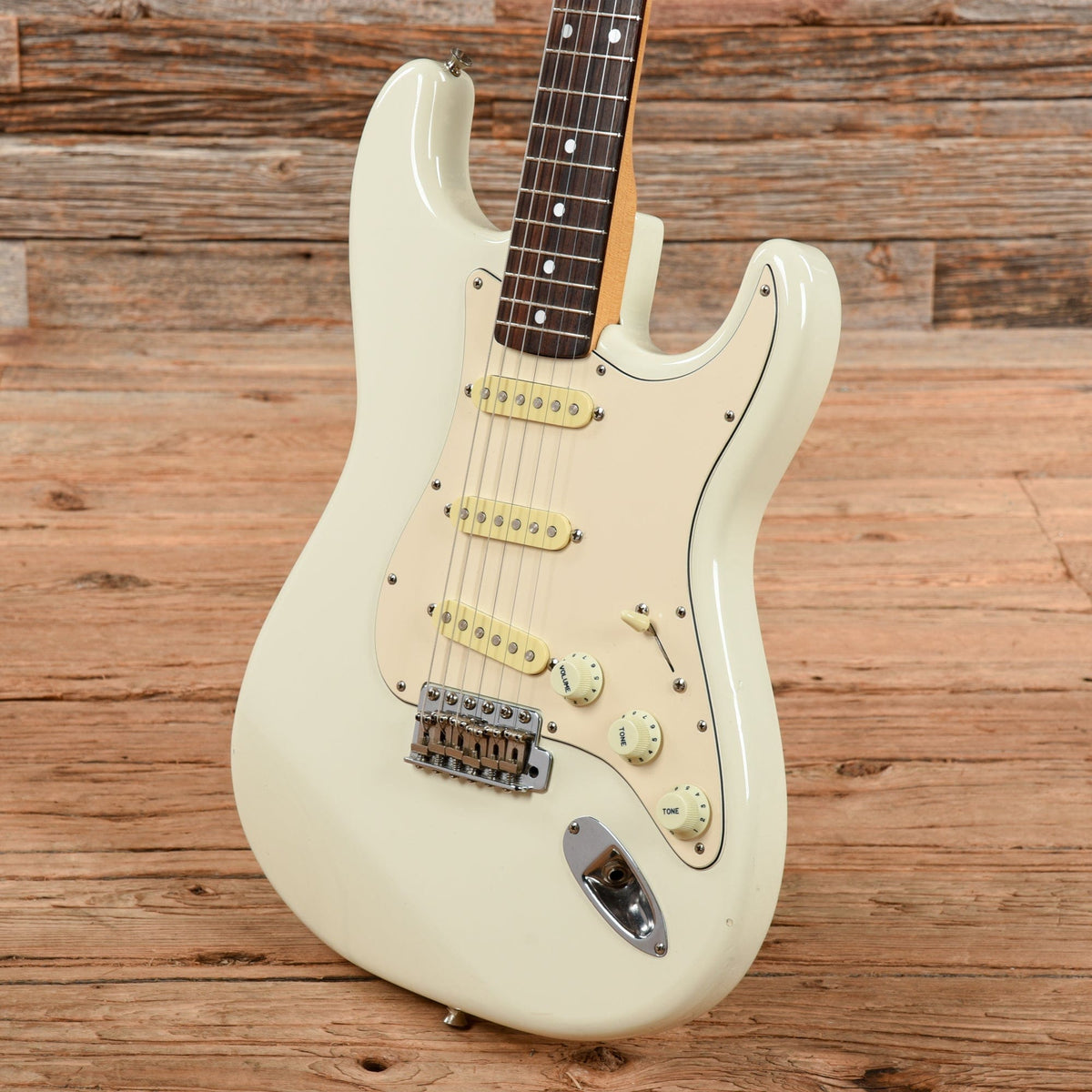 Fender Wayne's World Squier Strat White - View 2 | MusicMarket