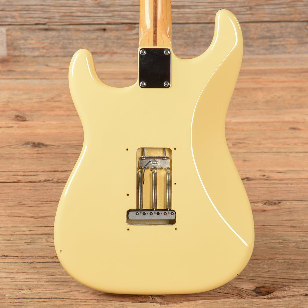 Fender Yngwie Malmsteen Signature Stratocaster Vintage White 2011 - View 3 | MusicMarket