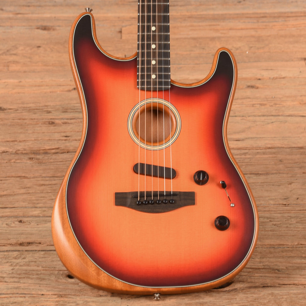 Fender American Acoustasonic Stratocaster 3-Color Sunburt - MusicMarket