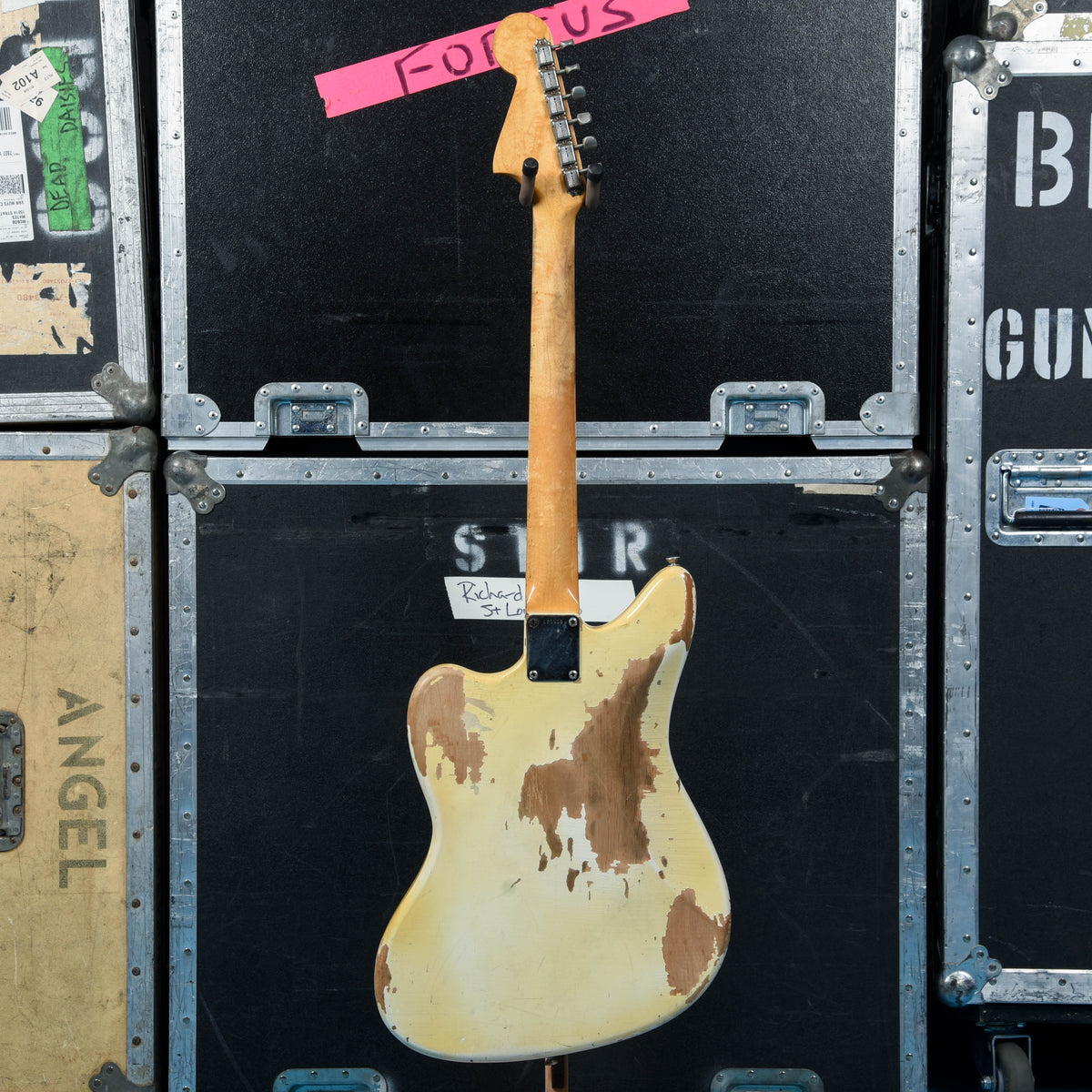 Fender Jaguar Olympic White 1964 - View 2 | MusicMarket