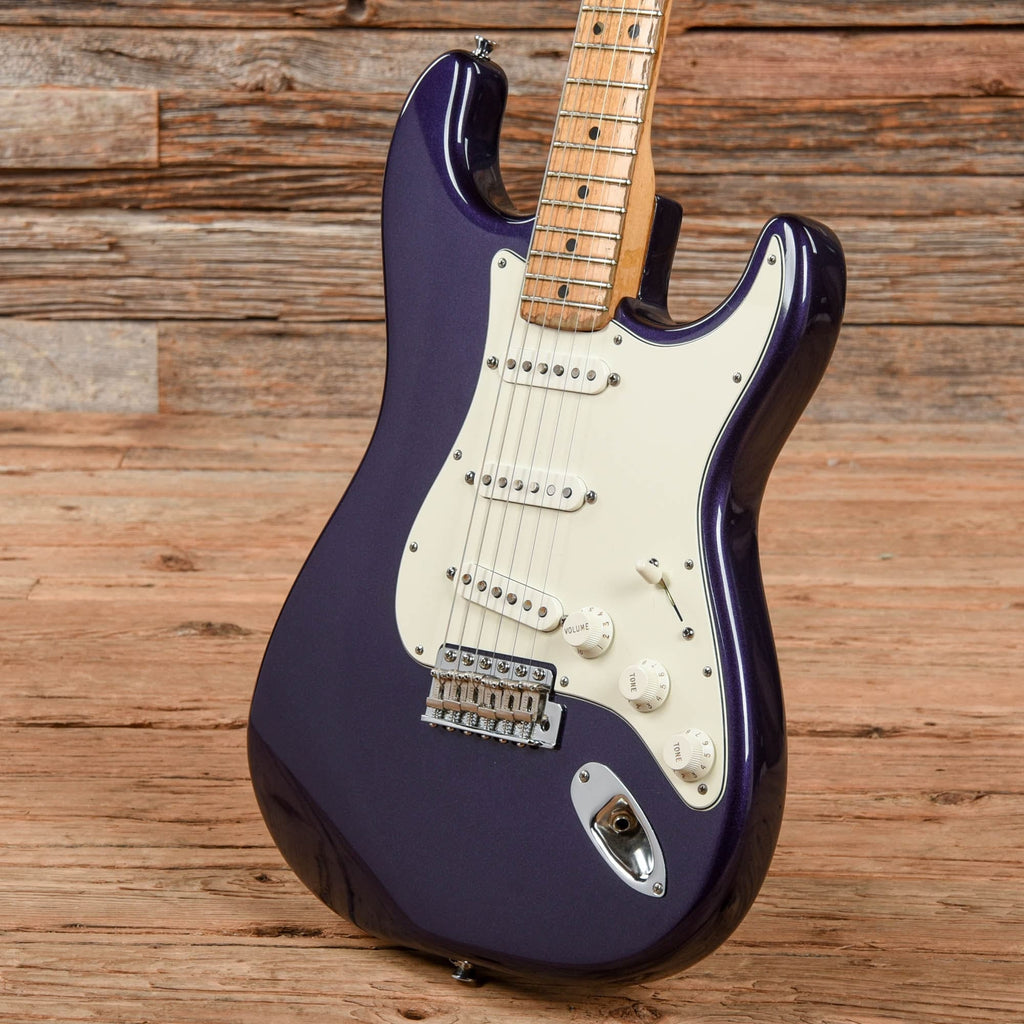 Fender Stratocaster Porsche Purple Refin 1978 - View 2 | MusicMarket