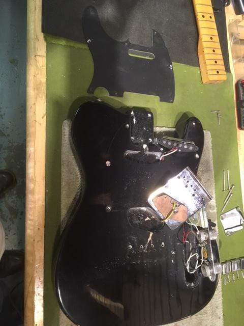 Fender Telecaster Black 1969 - View 7 | MusicMarket