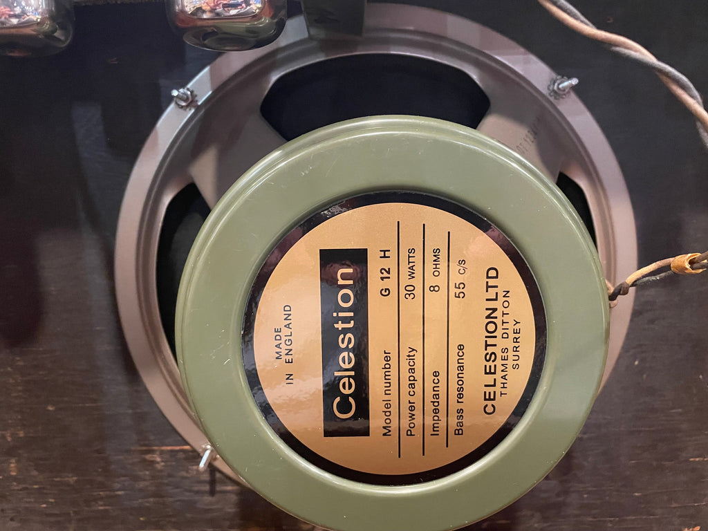 Fender Vibrolux 6G11 30-Watt 1x12" Guitar Combo 1961 - View 4 | MusicMarket