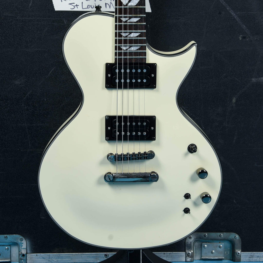 Fernandes Monterey Sustainer White - View 3 | MusicMarket