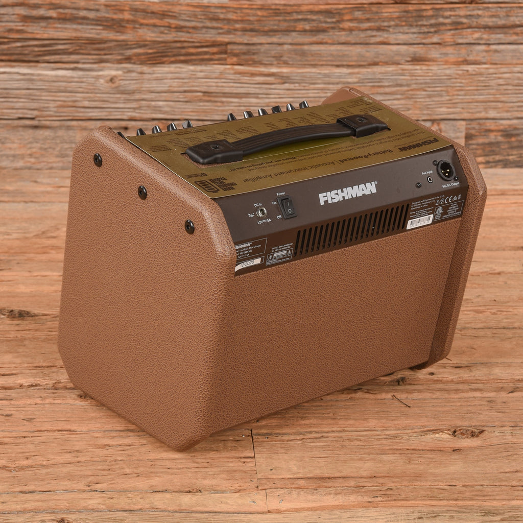 Fishman Loudbox Mini Charge 60-Watt 1x6.5" Battery Powered Acoustic Guitar Combo - View 2 | MusicMarket
