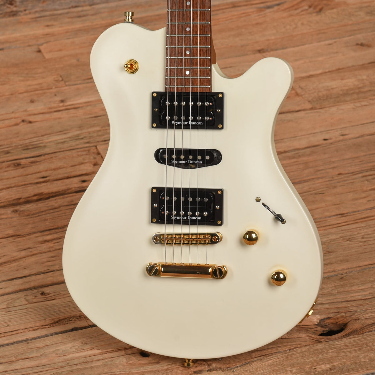 Framus Panthera Studio HSH White 2012 - View 2 | MusicMarket