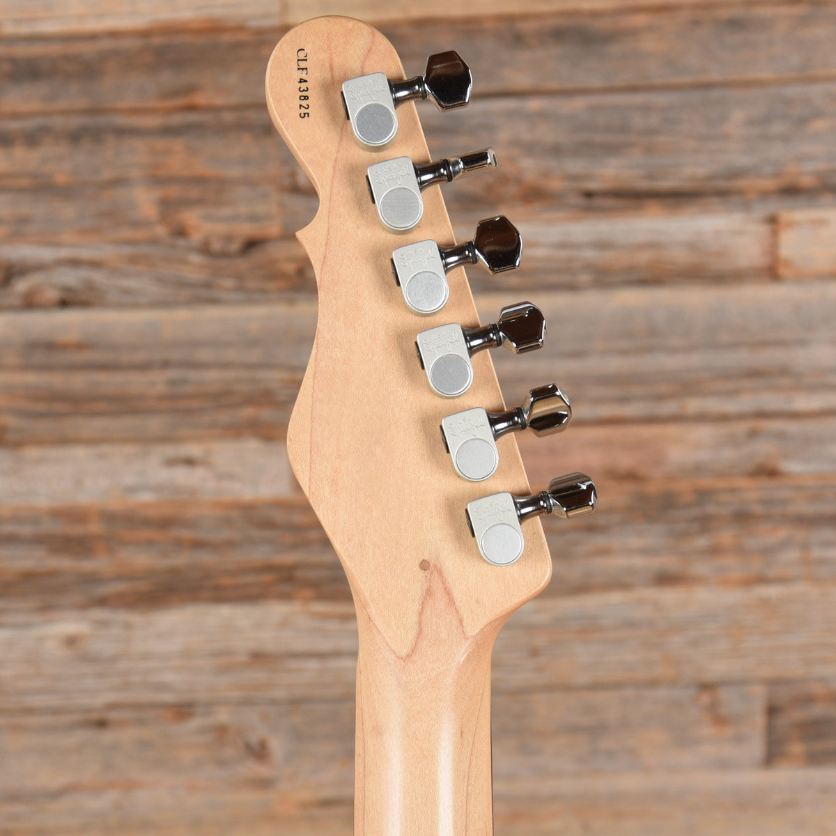 G&L ASAT Classic Candy Apple Red 2006 - View 7 | MusicMarket