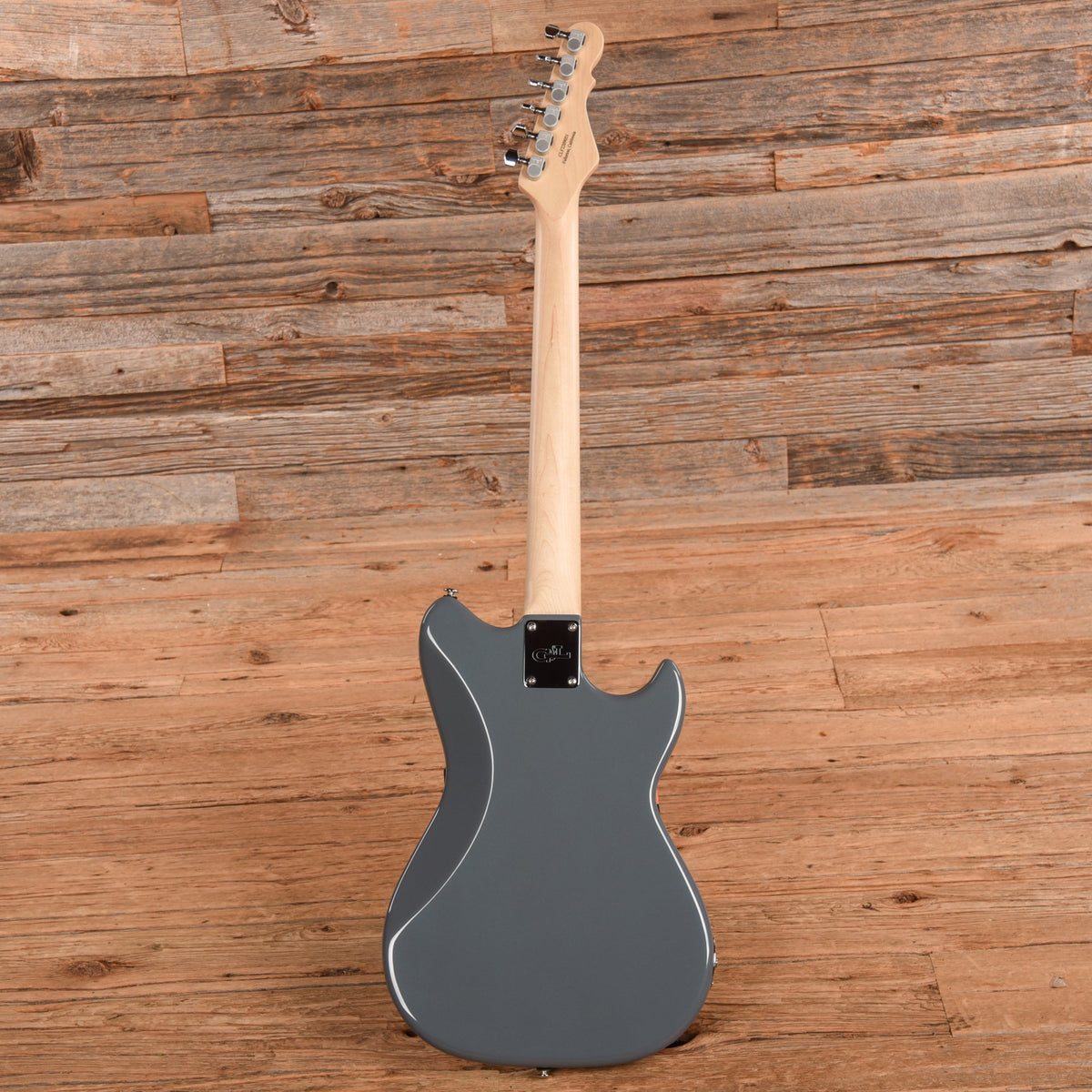 G&L Fullerton Deluxe Fallout Grey LEFTY - View 5 | MusicMarket