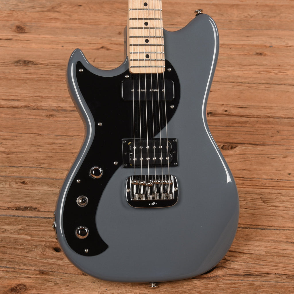 G&L Fullerton Deluxe Fallout Grey LEFTY - View 2 | MusicMarket