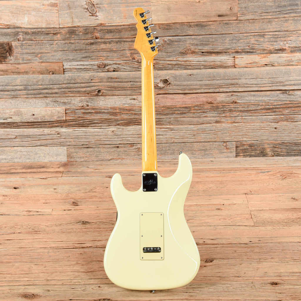 G&L Legacy Vintage White - View 5 | MusicMarket