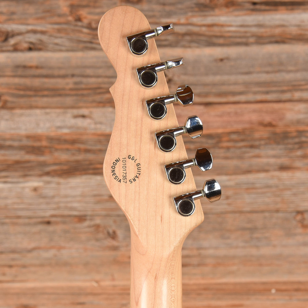 G&L Tribute Series ASAT Classic Sunburst - View 7 | MusicMarket