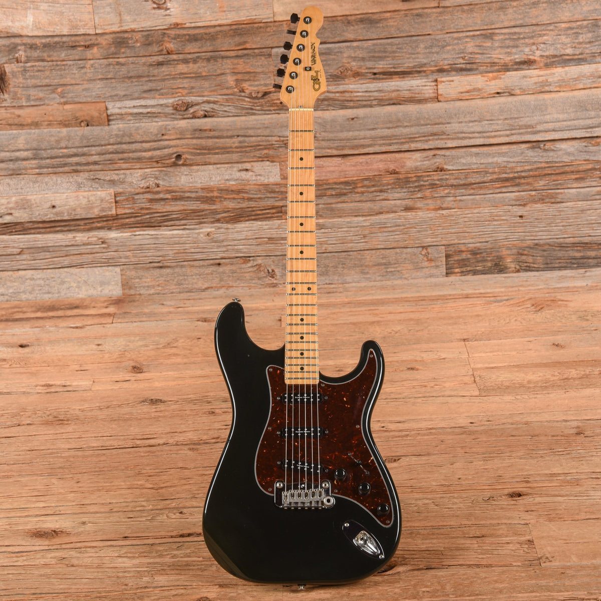 G&L USA Legacy Black 1995 - View 4 | MusicMarket