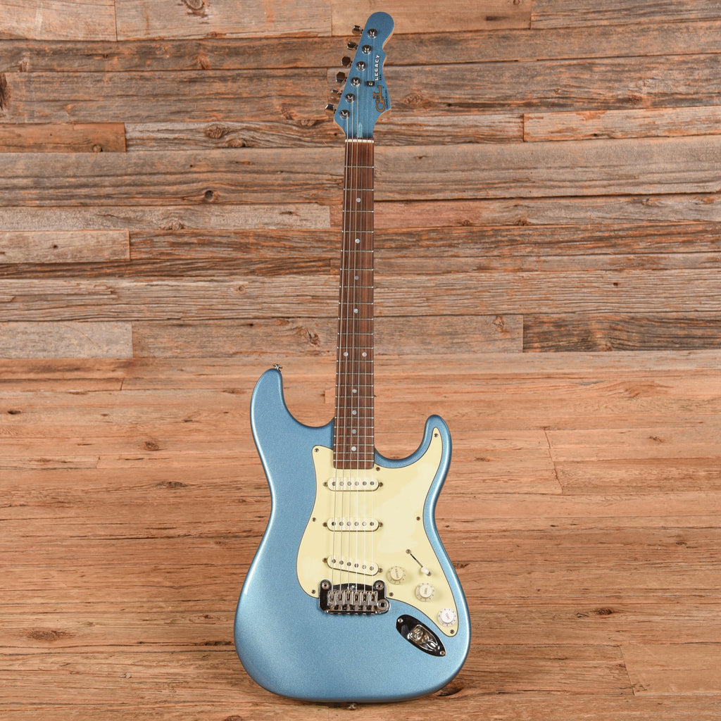 G&L USA Legacy Blue - View 4 | MusicMarket