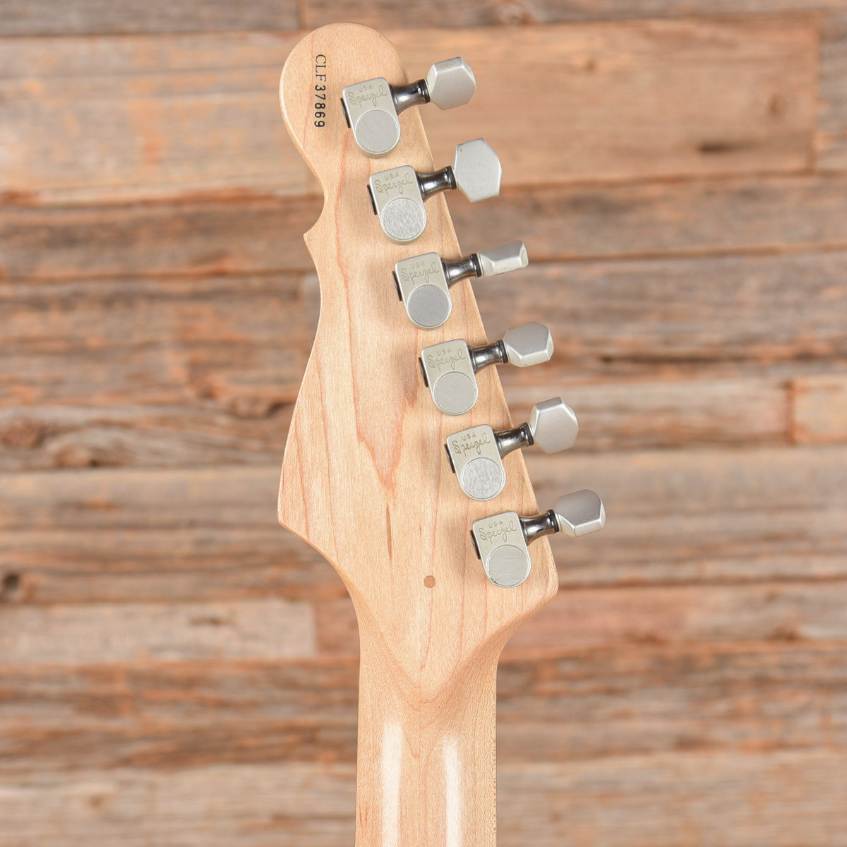 G&L USA Legcay Sunburst - View 7 | MusicMarket