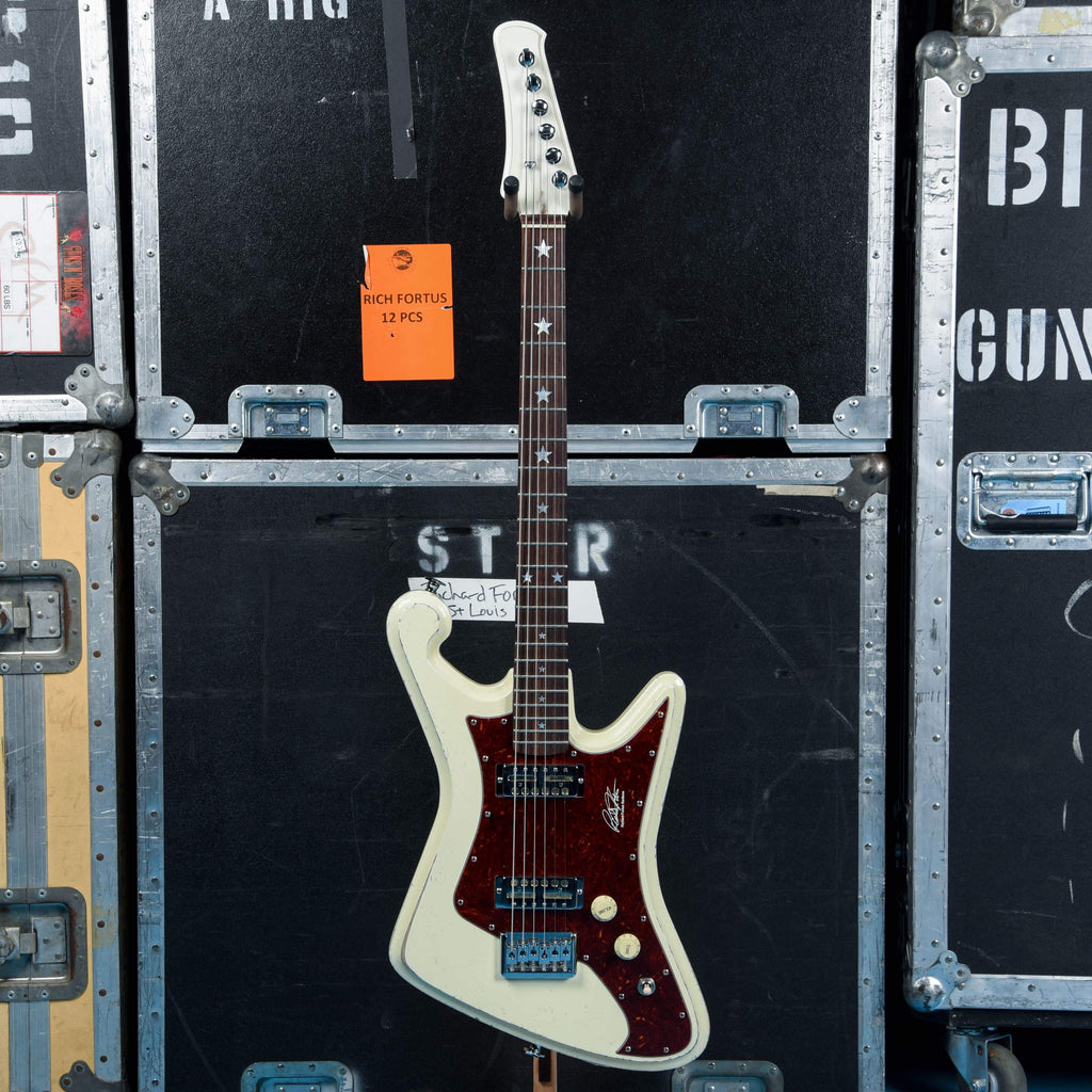 G-Sharp Fortus Signature Model Baritone Antique White Relic - MusicMarket