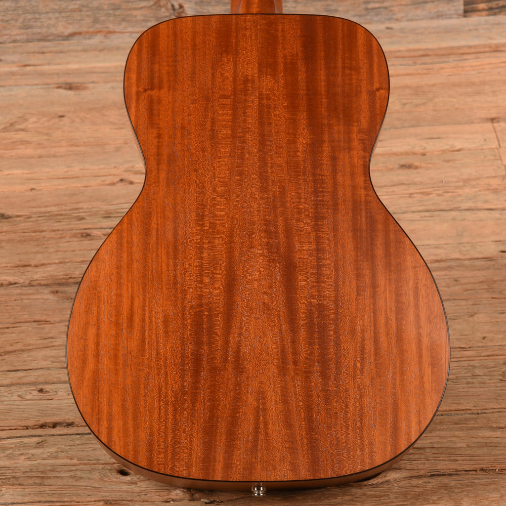 Gallagher A30 Natural - View 3 | MusicMarket