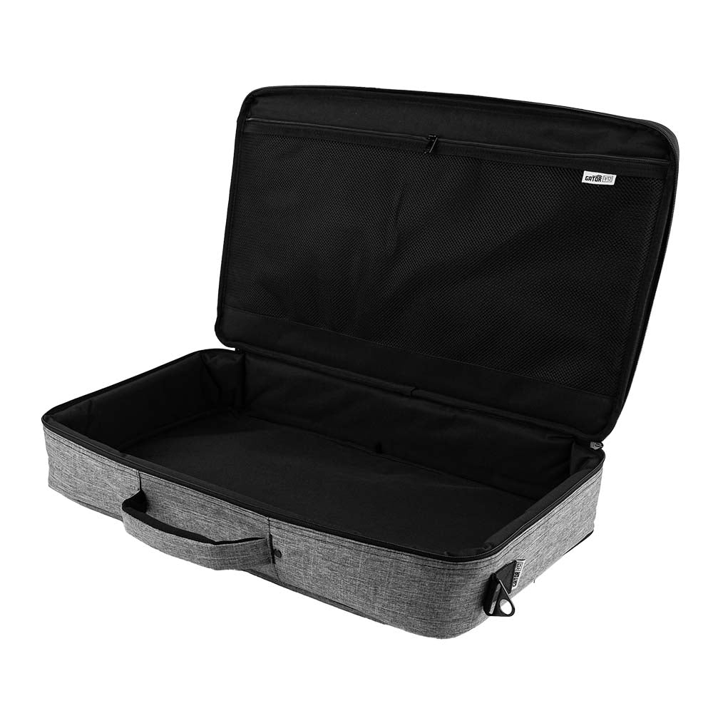Gator Vertex GV-TC2313-GB Tour Compact 23" x 13" Pedalboard w/ Padded Gig Bag - View 4 | MusicMarket