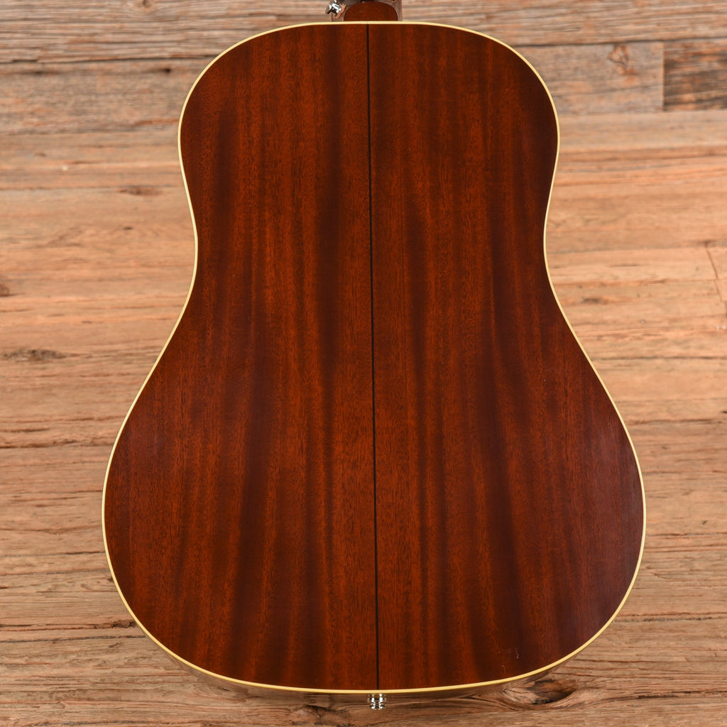 Gibson Custom Shop Historic 1939 J-55 Sunburst 2022 - View 3 | MusicMarket