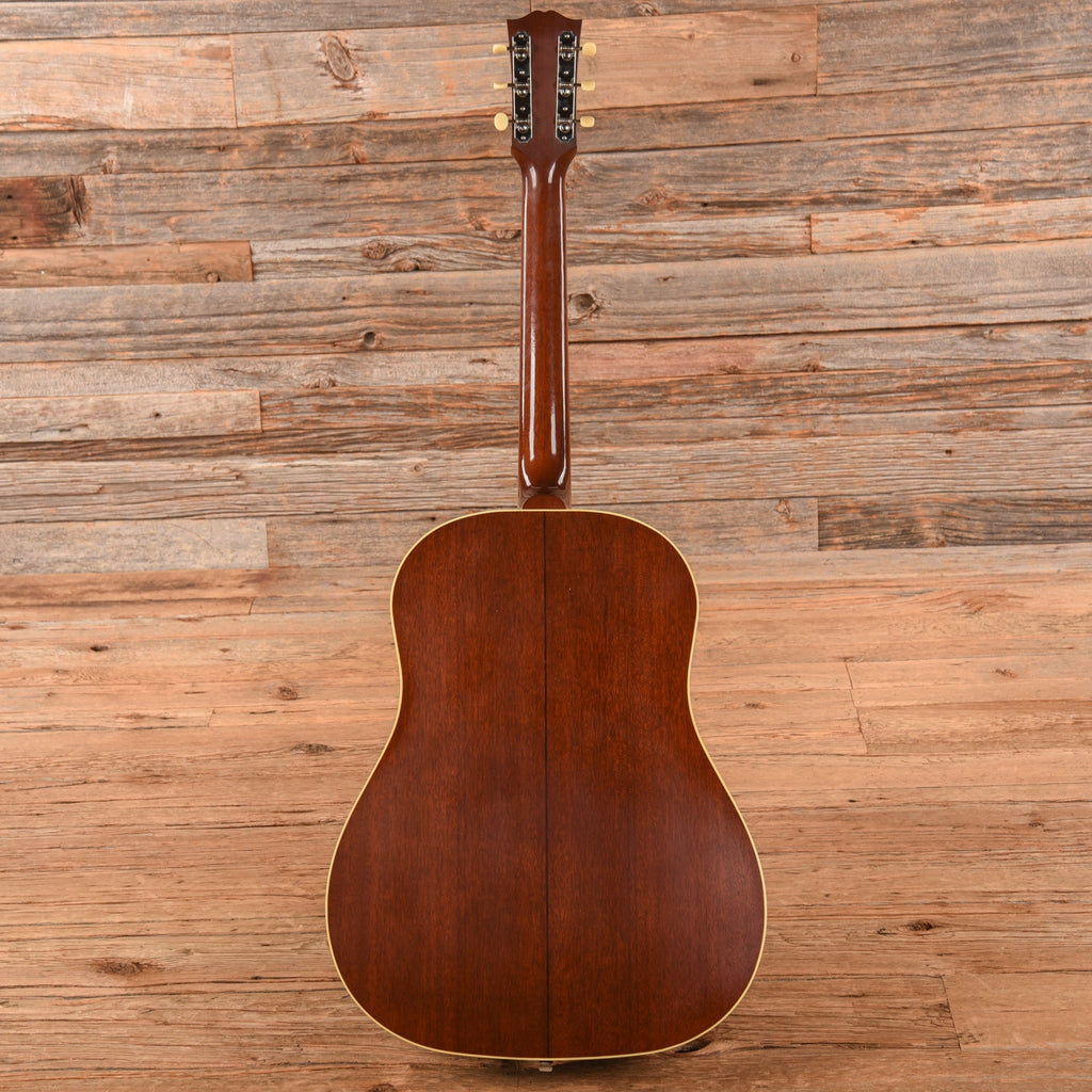 Gibson Gibson Custom '42 Banner J-45 Sunburst 2023 - View 5 | MusicMarket
