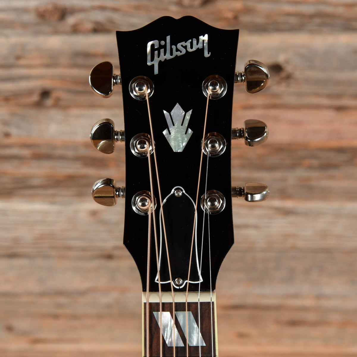 Gibson Hummingbird Standard Sunburst 2023 - View 6 | MusicMarket