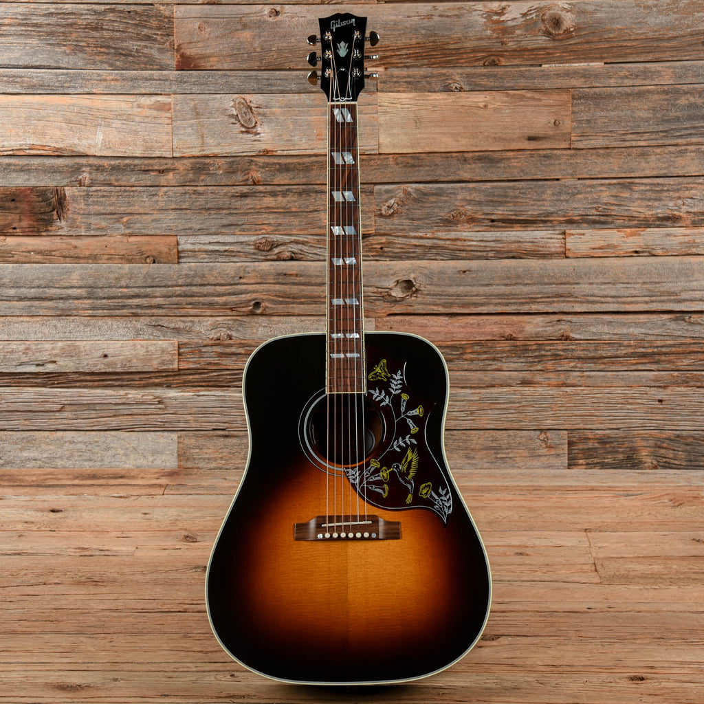 Gibson Hummingbird Standard Sunburst 2023 - View 4 | MusicMarket