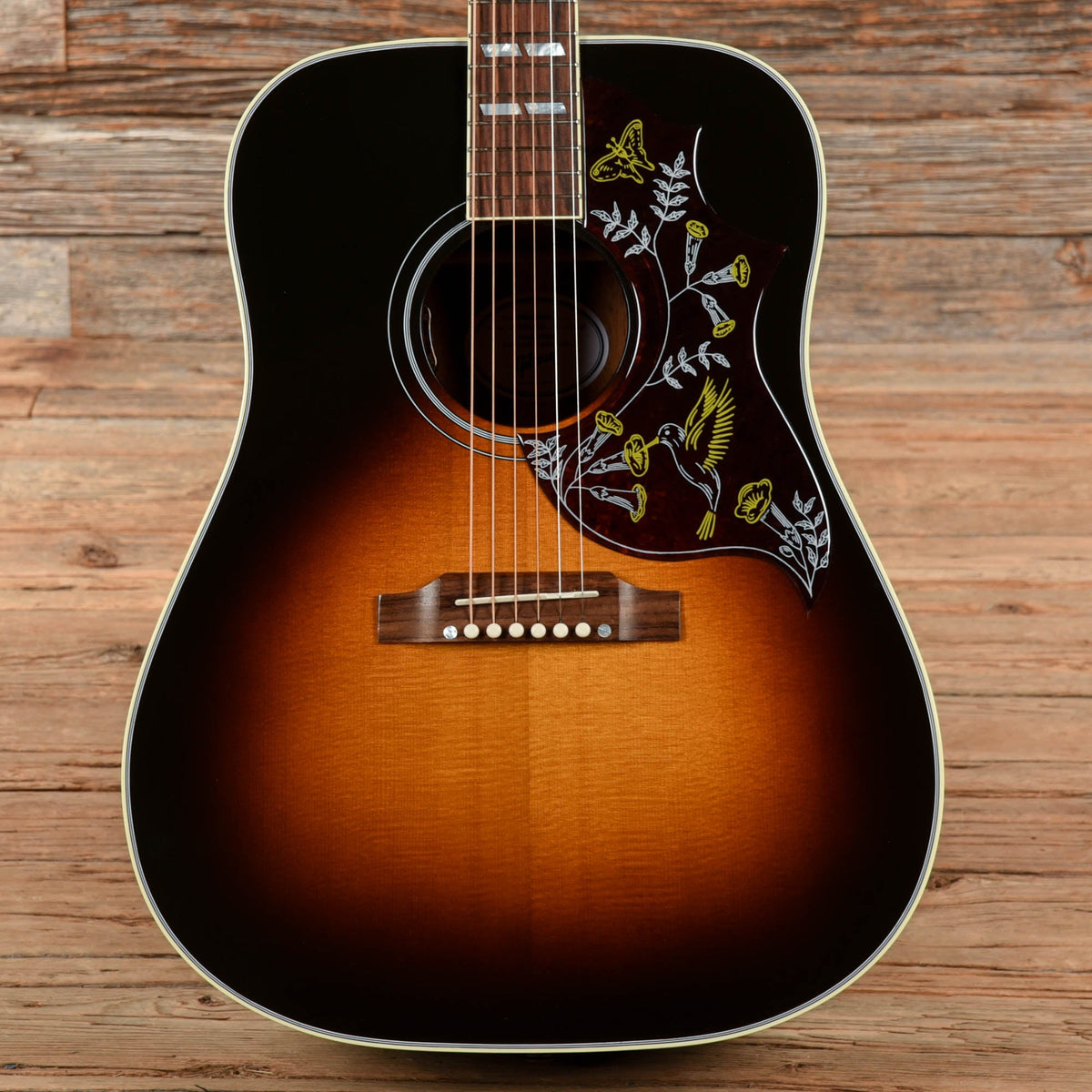 Gibson Hummingbird Standard Sunburst 2023 - MusicMarket