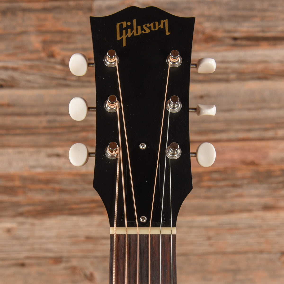 Gibson J-45 50's Faded Sunburst 2023 - View 6 | MusicMarket