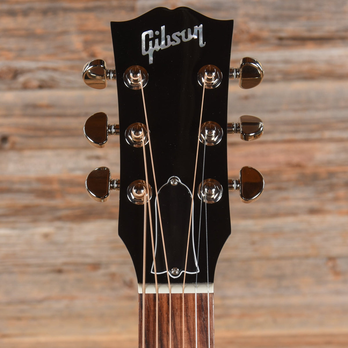 Gibson J-45 Standard Sunburst 2024 - View 6 | MusicMarket