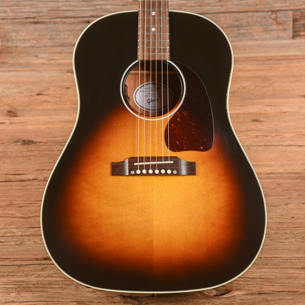 Gibson J-45 Standard Sunburst 2025 - MusicMarket