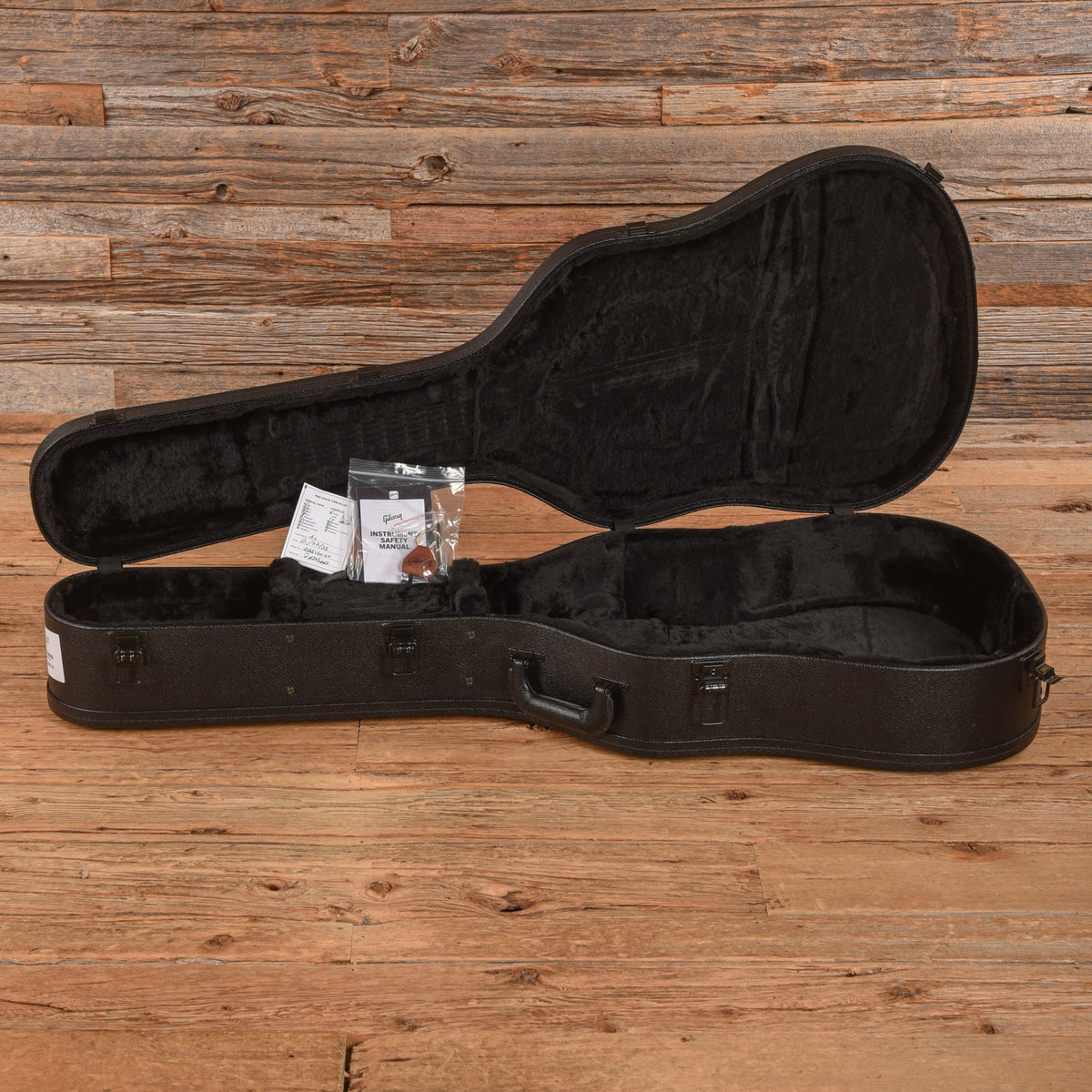 Gibson J-45 Standard Sunburst 2025 - View 9 | MusicMarket