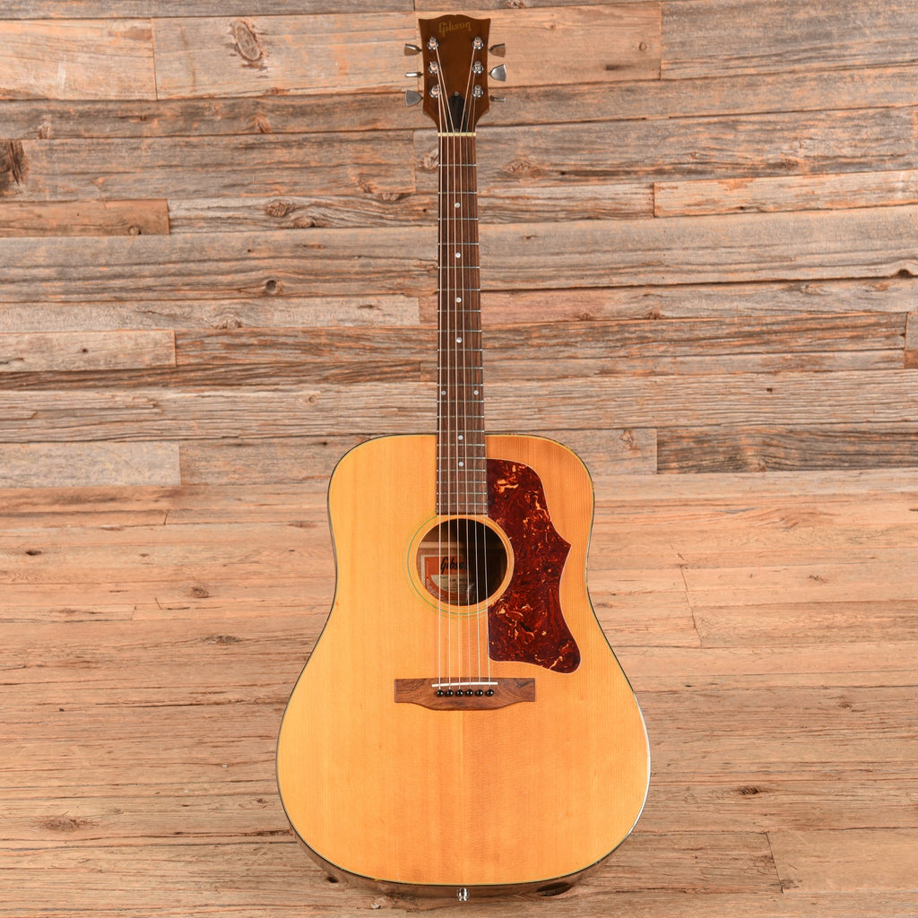 Gibson J-50 Deluxe Natural 1973 - View 4 | MusicMarket
