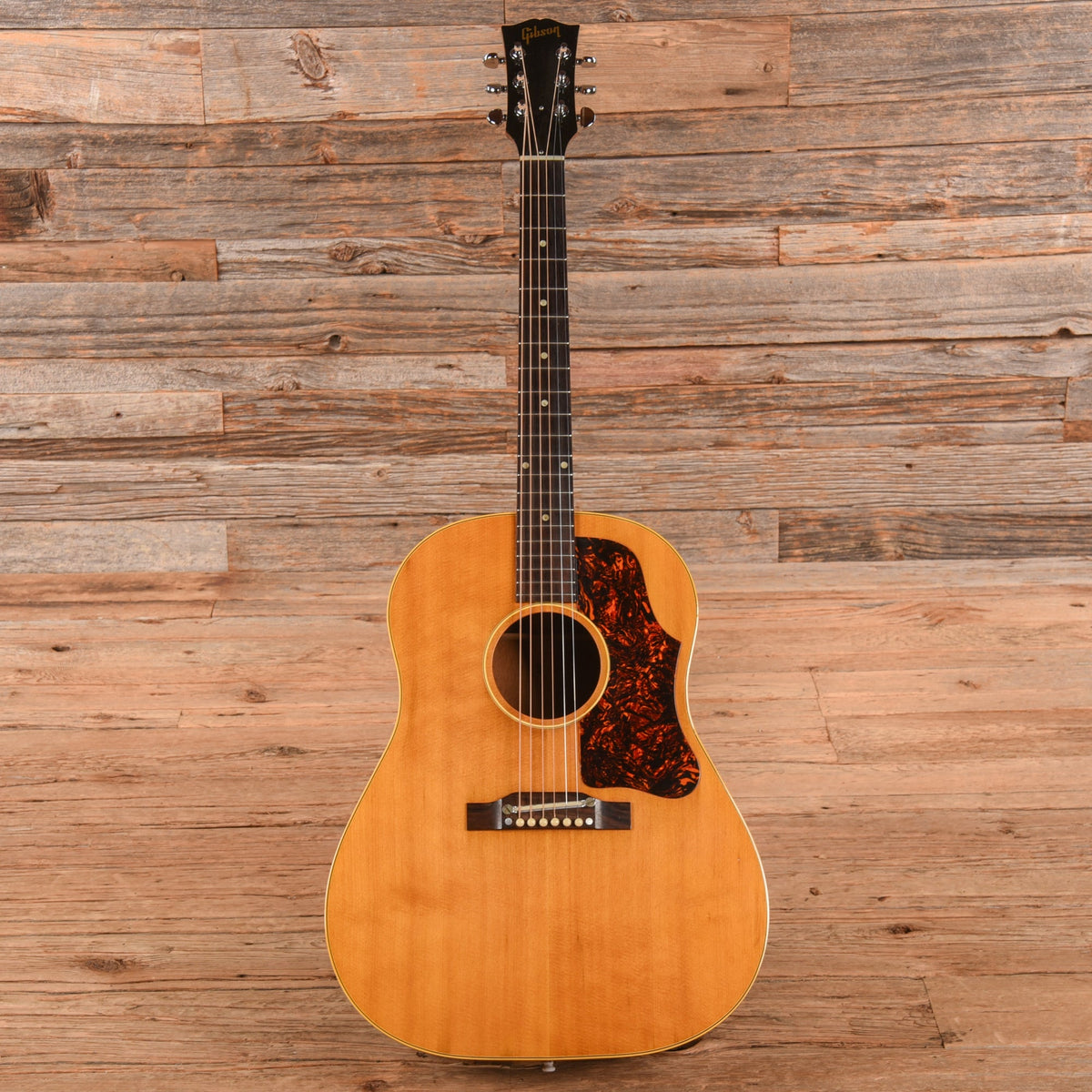 Gibson J-50 Natural 1956 - View 4 | MusicMarket
