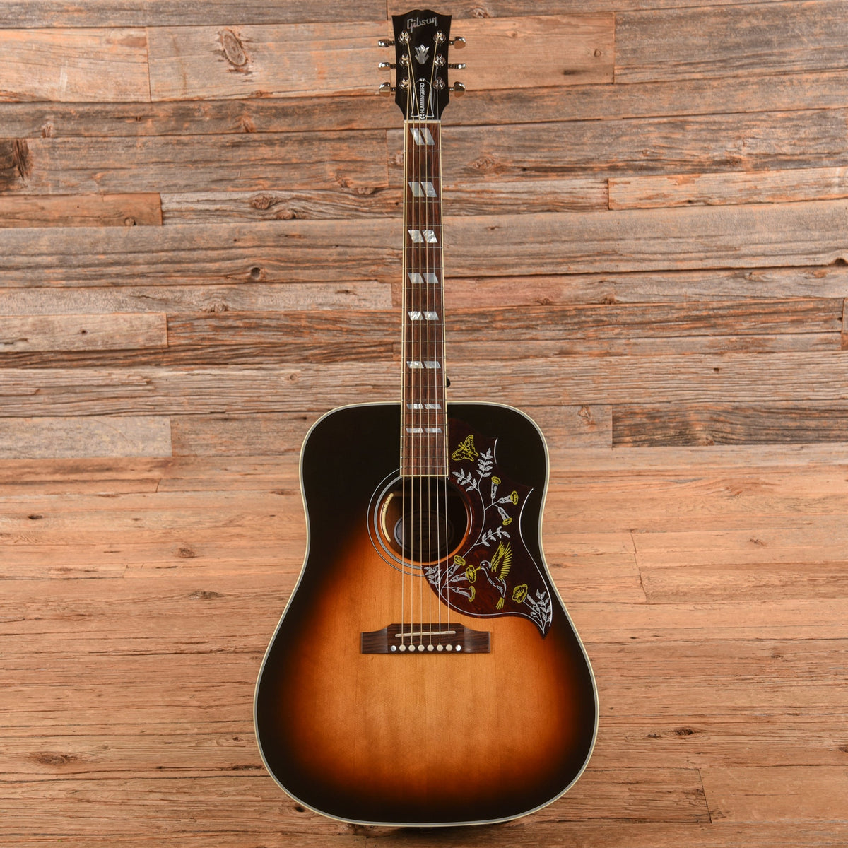 Gibson Modern Hummingbird Standard Sunburst 2023 - View 4 | MusicMarket