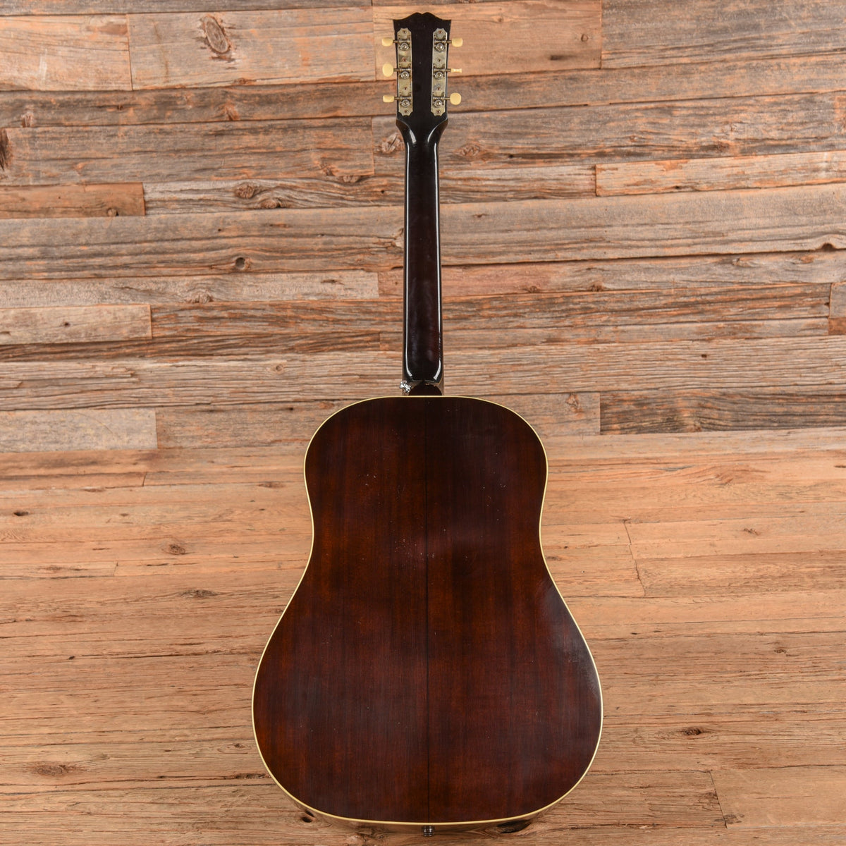 Gibson Murphy Lab Banner J-45 Sunburst 2025 - View 5 | MusicMarket