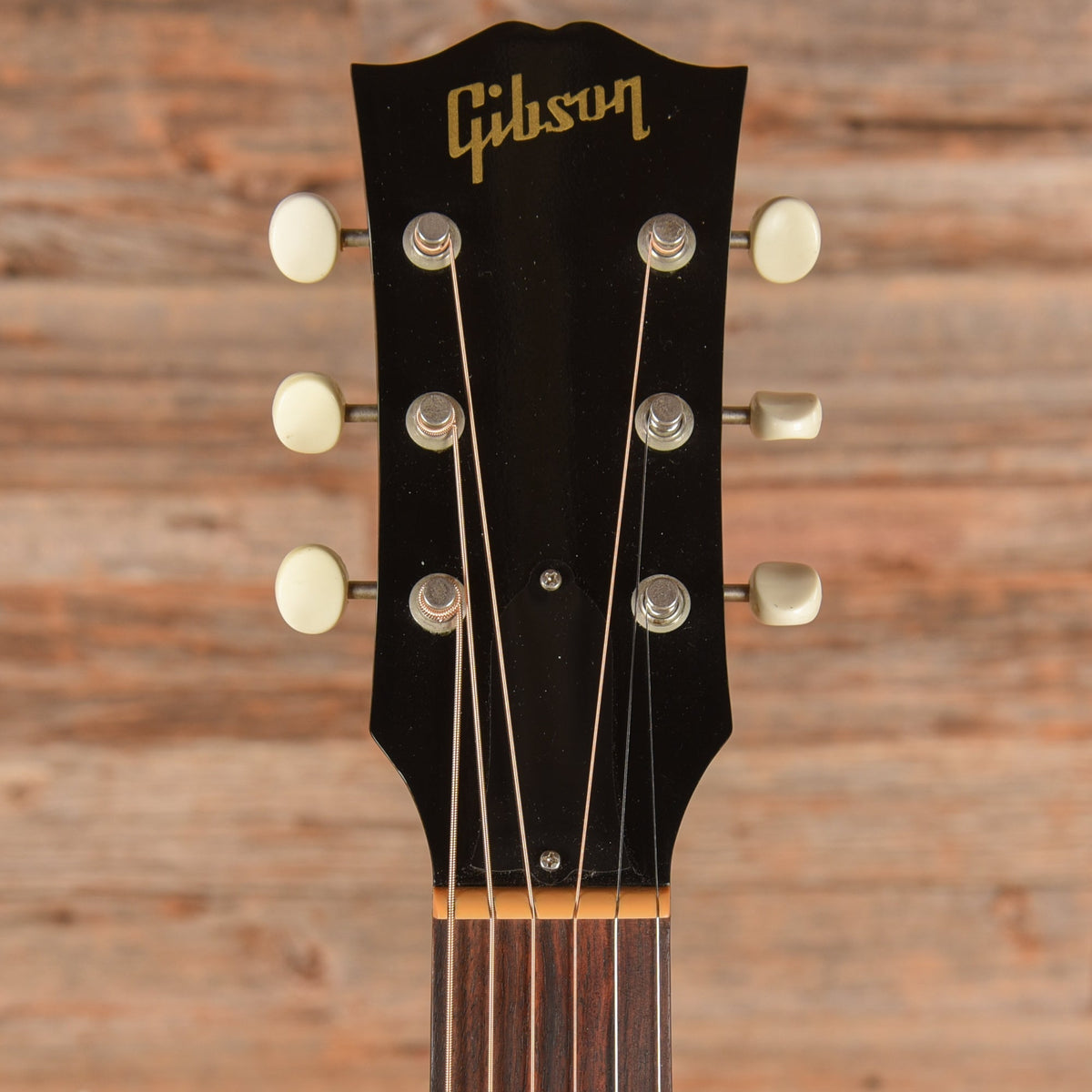 Gibson 60's J-45 Historic Collection Sunburst 2005 - View 6 | MusicMarket