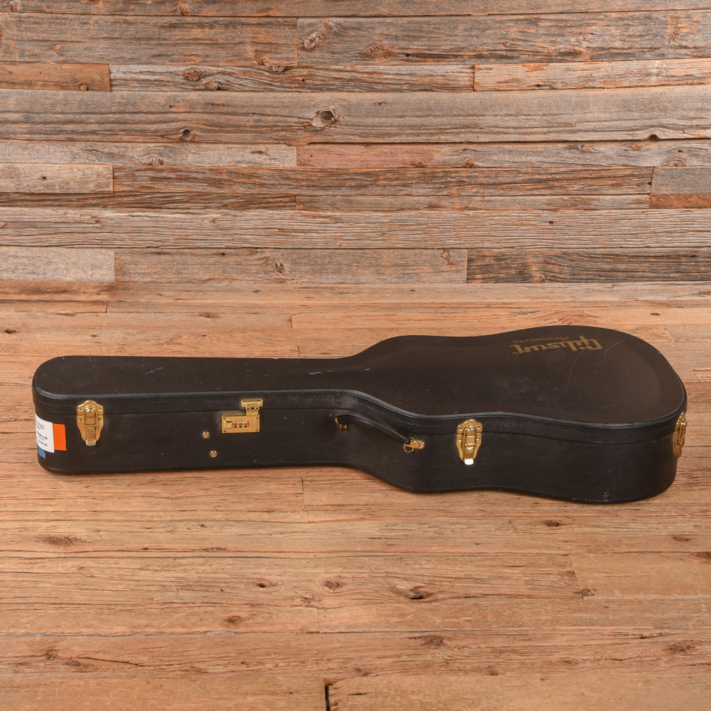 Gibson Custom 1942 Banner J-45 Sunburst 2013 - View 8 | MusicMarket